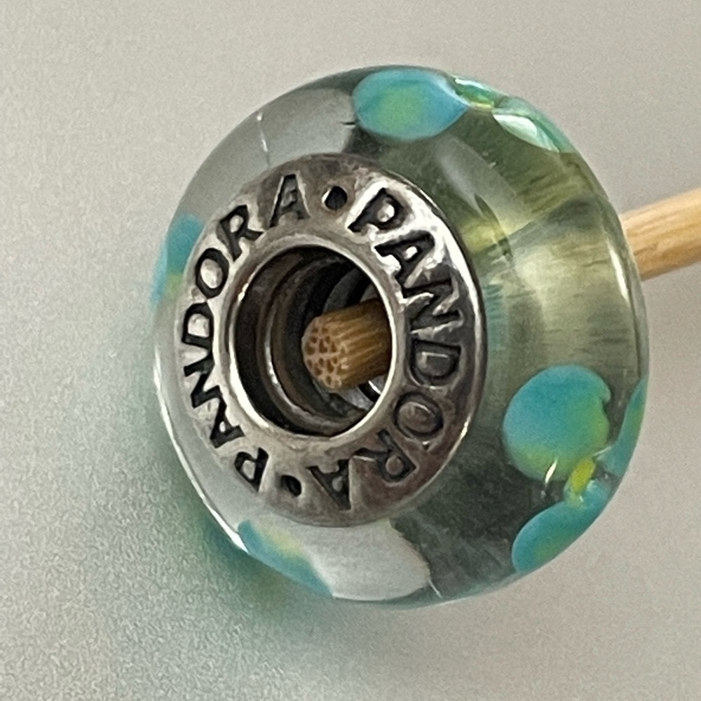 Authentic Pandora Teal Clear Flower Murano Glass Bead
S925 ALE